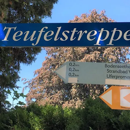 Am Rehgehege 3 *